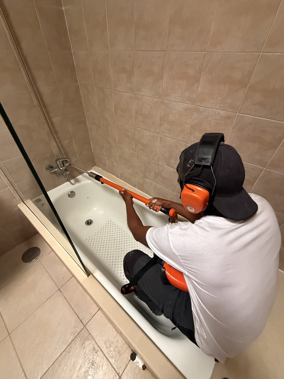 Salvando bañeras y vacaciones por toda Lanzarote
