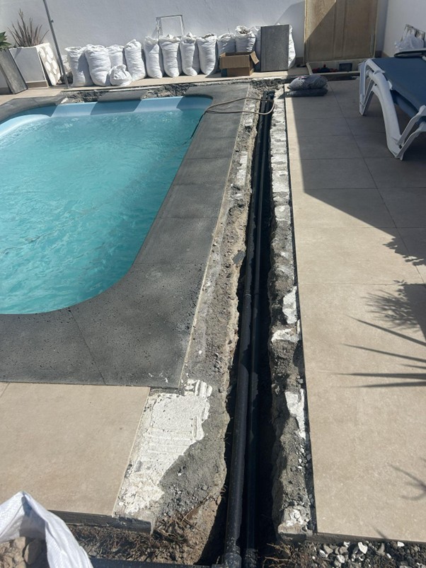 Before and after — area 3: terrace returned to its pre-excavation state