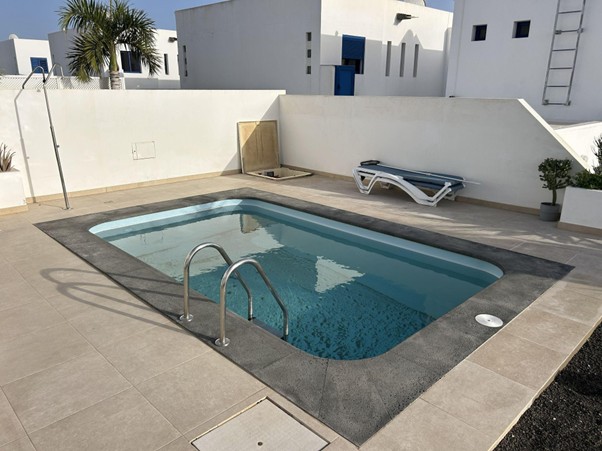 Before and after — area 4: clean reinstatement, you'd never know