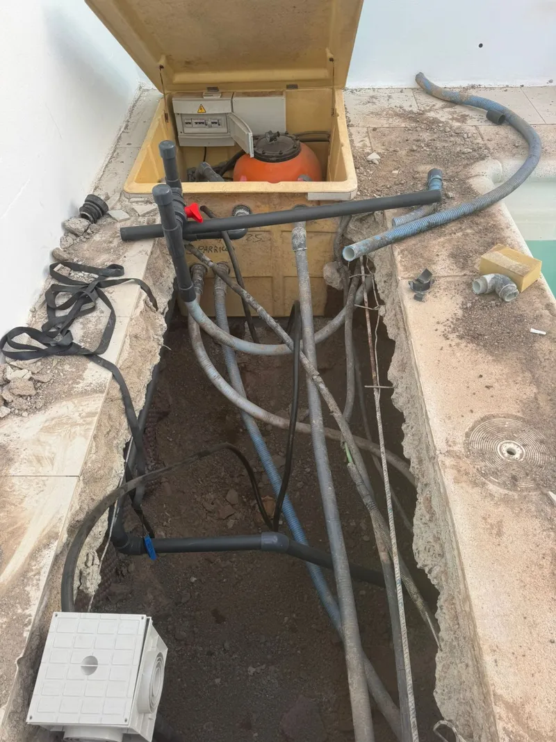 Pool Leak Repair Lanzarote - work example 4