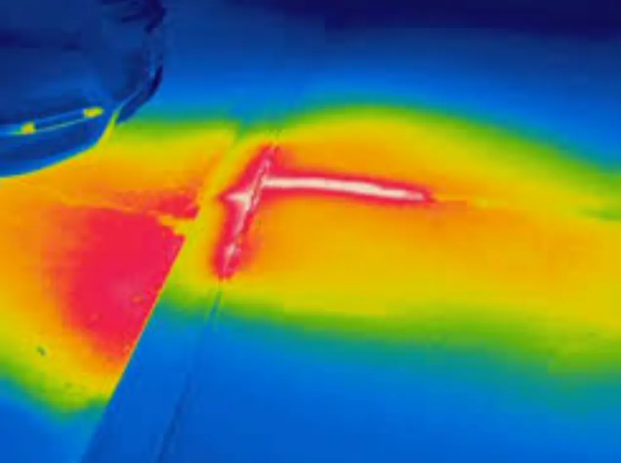 Detección de humedades con cámara térmica Lanzarote